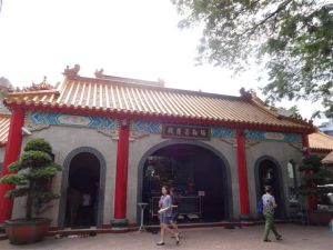 Po Ling Temple